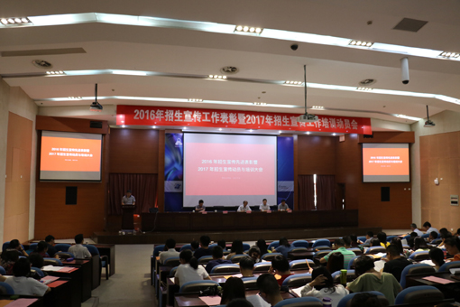 会场.jpg 会场.jpg